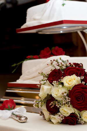 Wedding cake and flowers